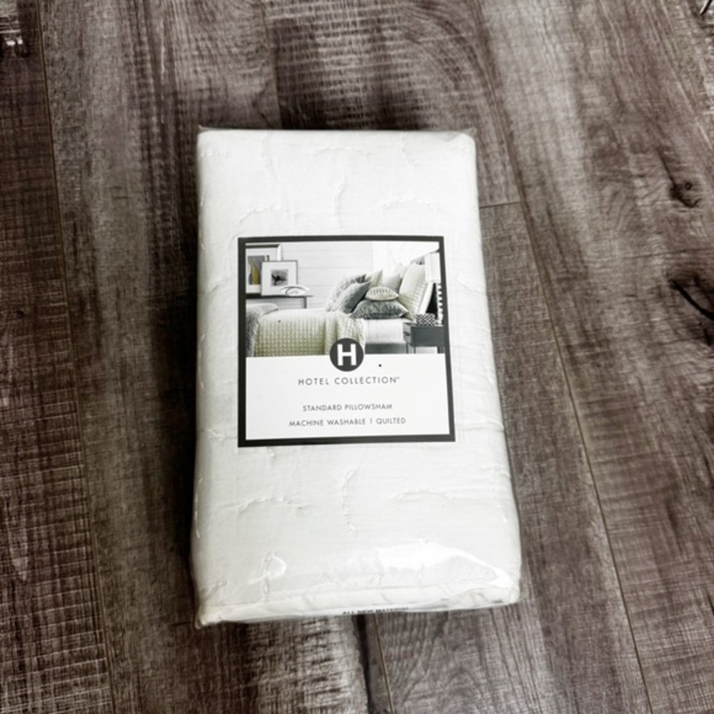 Hotel Collection Quilted Standard Pillowsham in White Zipper Closure NWT